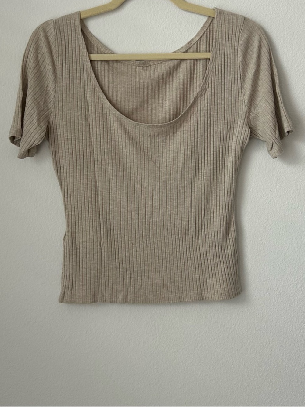 Scoop Back Top - Picture 2 of 3